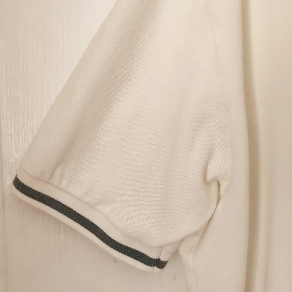 Ralph Lauren Ivory Polo Shirt With Pocket. Size XXL
